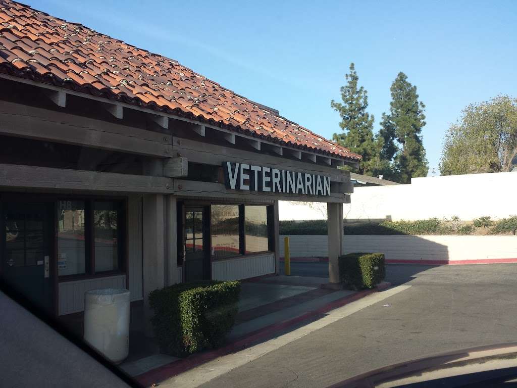 Lincoln Plaza Veterinary Clinic | 2955 Van Buren Boulevard, Riverside, CA 92503, USA | Phone: (951) 359-0363