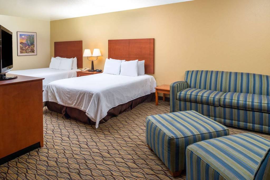 Days Inn & Suites by Wyndham Scottsdale North | 7330 N Pima Rd, Scottsdale, AZ 85258 | Phone: (480) 948-3800