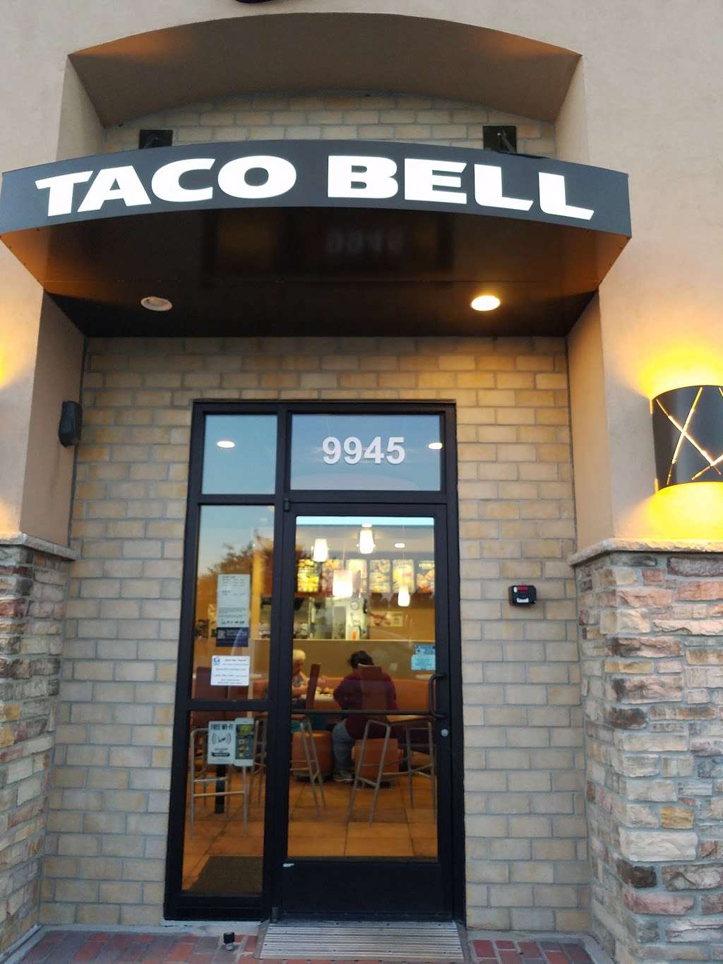 Taco Bell | 9945 Hwy 6, Missouri City, TX 77459, USA | Phone: (281) 431-2796