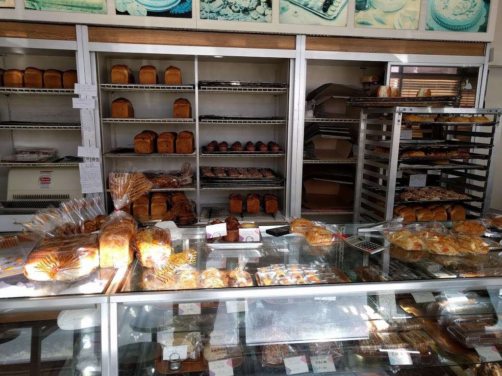 Honey Bakery | 18904 Norwalk Blvd, Artesia, CA 90701, USA | Phone: (562) 924-6556