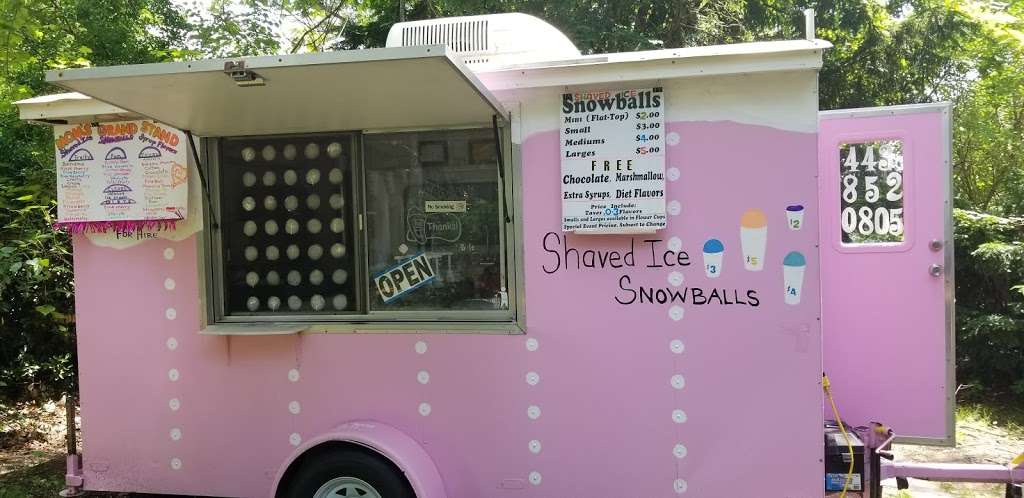 Moms mobile shaved ice snoballs | 1858 Chesapeake Pl, Pasadena, MD 21122, USA | Phone: (443) 852-0805