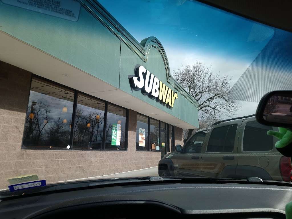 Subway | 103 S Main St, Highlands, TX 77562, USA | Phone: (281) 426-5580