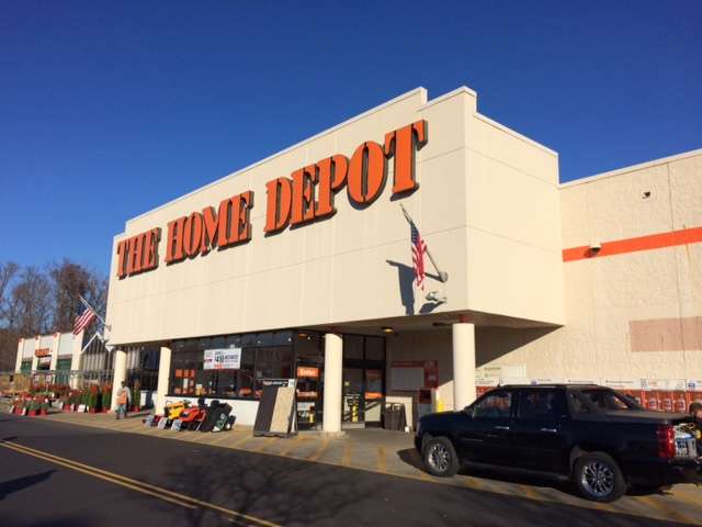 The Home Depot | 400 Commerce Blvd, Fairless Hills, PA 19030, USA | Phone: (215) 943-1900