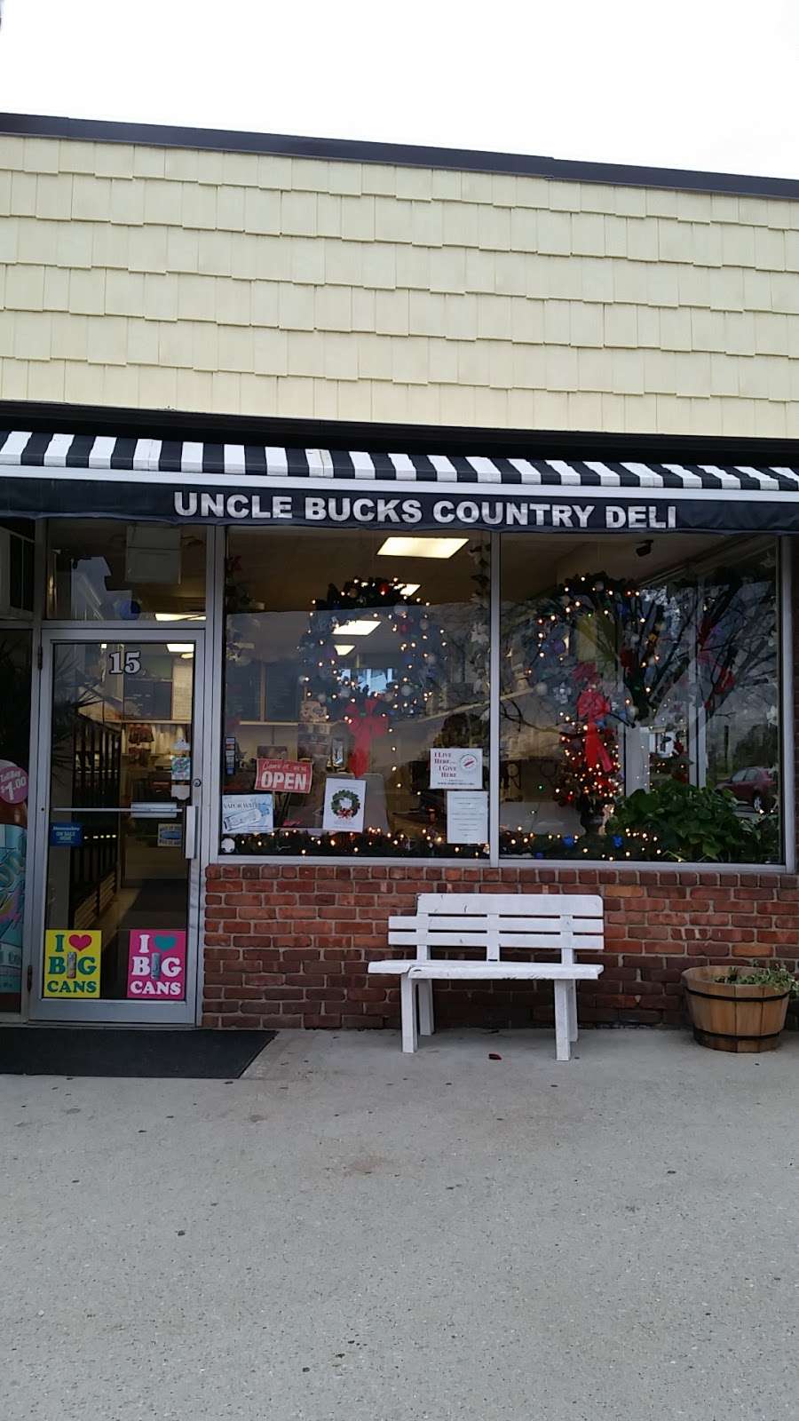 Uncle Bucks Country Deli | 15 Rockwood Ave, Port Washington, NY 11050, USA | Phone: (516) 767-8833