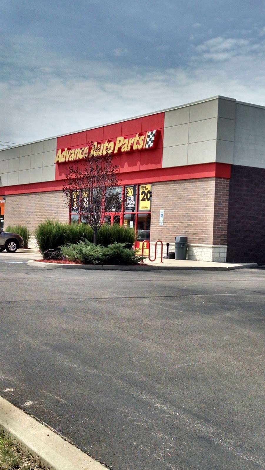 Advance Auto Parts | 1961 Douglas Rd, Montgomery, IL 60538, USA | Phone: (630) 897-4414