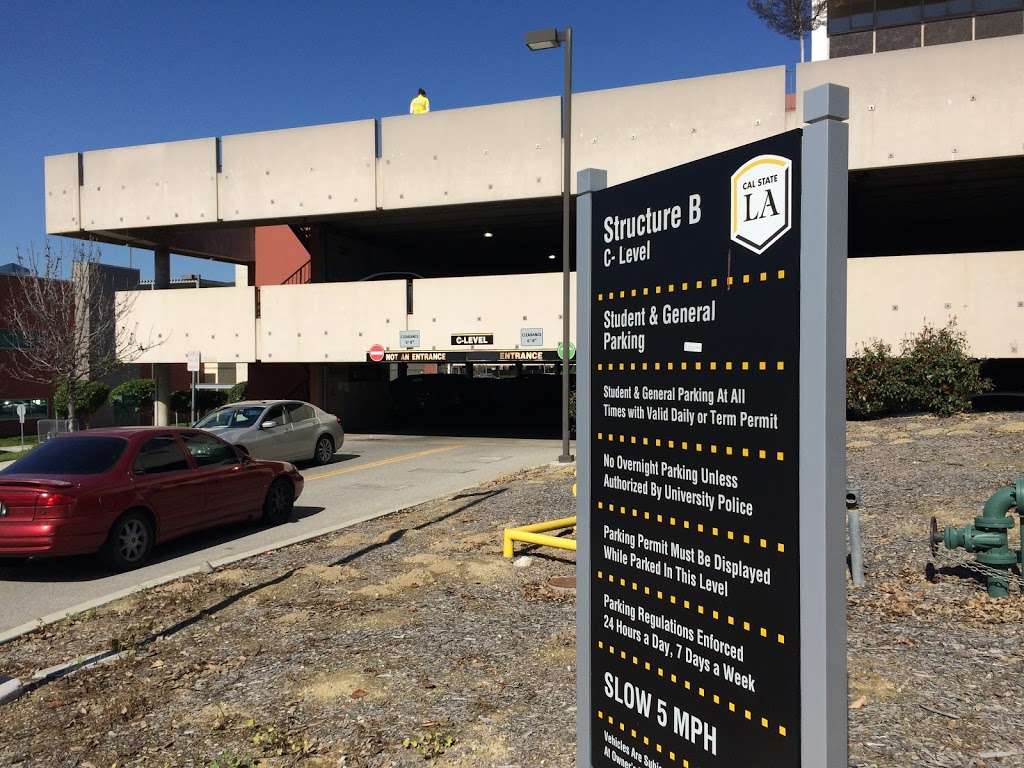 Cal State LA Parking structure B | Hertzberg-Davis Forensic Science Center, 5151 State University Dr, Los Angeles, CA 90032, USA