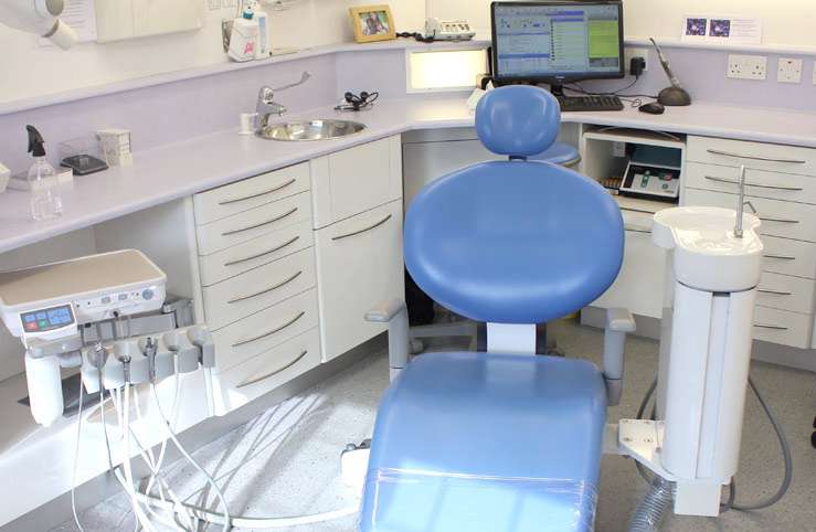 Banstead Dental Care - Cosmetic and Dental Implant centre | 142 High St, Banstead SM7 2NZ, UK | Phone: 01737 350068