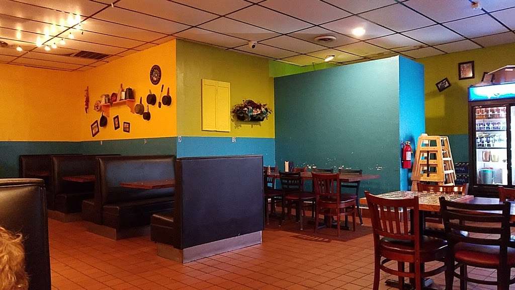 Taqueria Mazamitla | 5025 Central Ave, Lake Station, IN 46405 | Phone: (219) 962-2022