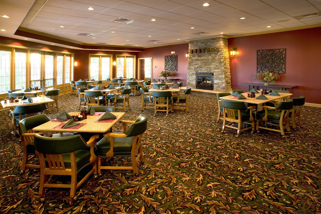 Chesapeake Bay Grille at Arlington Ridge | 4467 Arlington Ridge Blvd, Leesburg, FL 34748, USA | Phone: (352) 315-0066