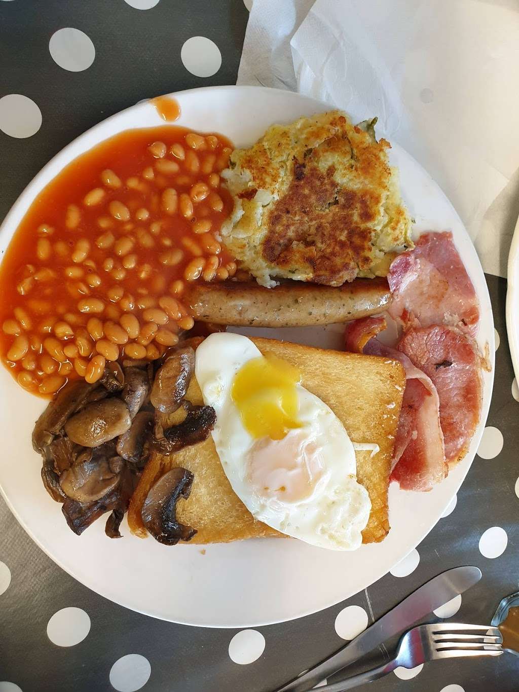 Norton Heath Cafe | Chelmsford Rd, Ingatestone CM4 0LH, UK