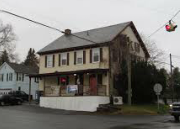 Krumsville Inn Inc | 1538 Krumsville Rd, Lenhartsville, PA 19534 | Phone: (610) 756-6252