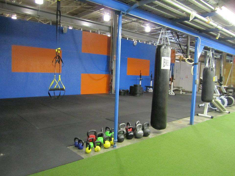 Cross Garage Gym | 19 Tech Cir, Natick, MA 01760, USA | Phone: (508) 652-1910