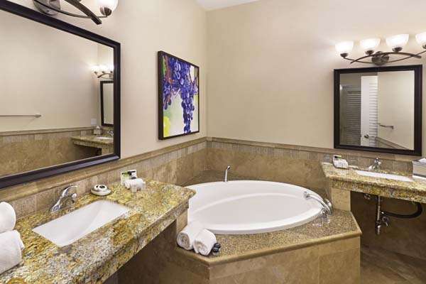 South Coast Winery Resort & Spa | 34843 Rancho California Rd, Temecula, CA 92591, USA | Phone: (951) 566-4622