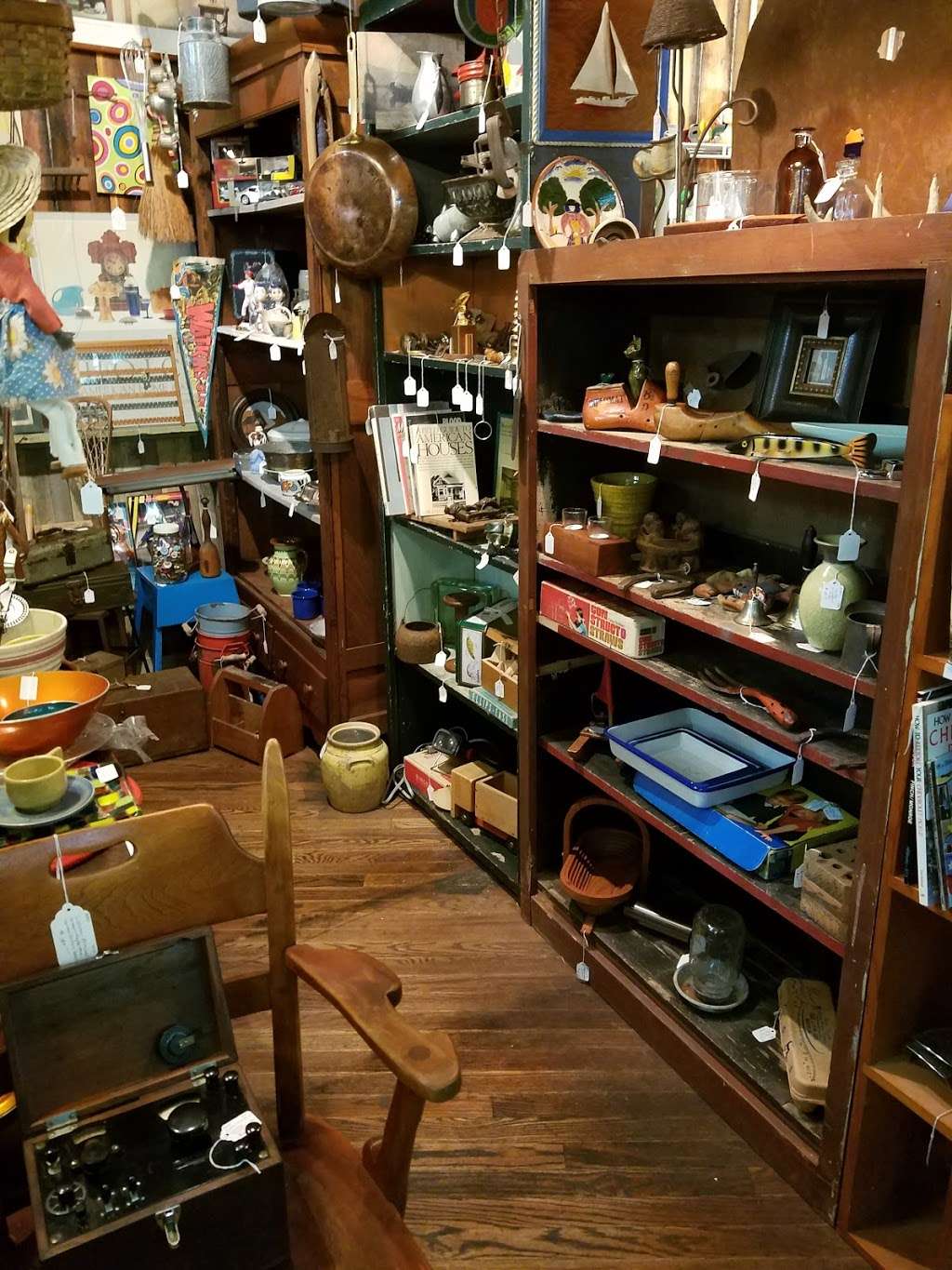 5 & 10 Antique Market | 3911, 115 S Main St, North East, MD 21901 | Phone: (410) 287-8318