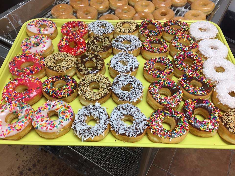 Snow Flake Donuts | 3011 Broadway Avenue J, Galveston, TX 77550, USA | Phone: (409) 443-5881