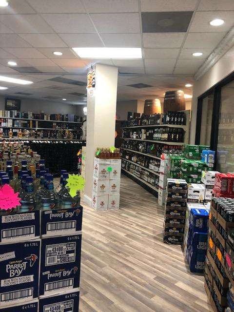 B&B Liquors | 12547 W Okeechobee Rd, Hialeah Gardens, FL 33018, USA | Phone: (305) 888-6757