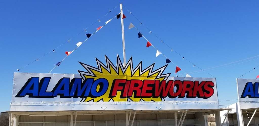 Alamo Fireworks | 11792 Culebra Rd, San Antonio, TX 78254, USA | Phone: (210) 667-1106