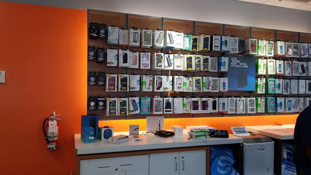 AT&T Store | 4450 W Eau Gallie Blvd Ste 130, Melbourne, FL 32934, USA | Phone: (321) 255-1200