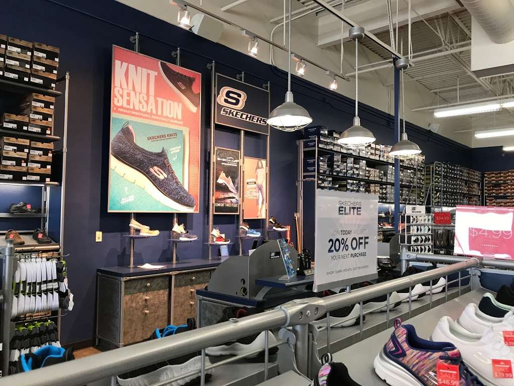 SKECHERS Factory Outlet | 2796 Tanger Way #350, Barstow, CA 92311, USA | Phone: (760) 253-3707