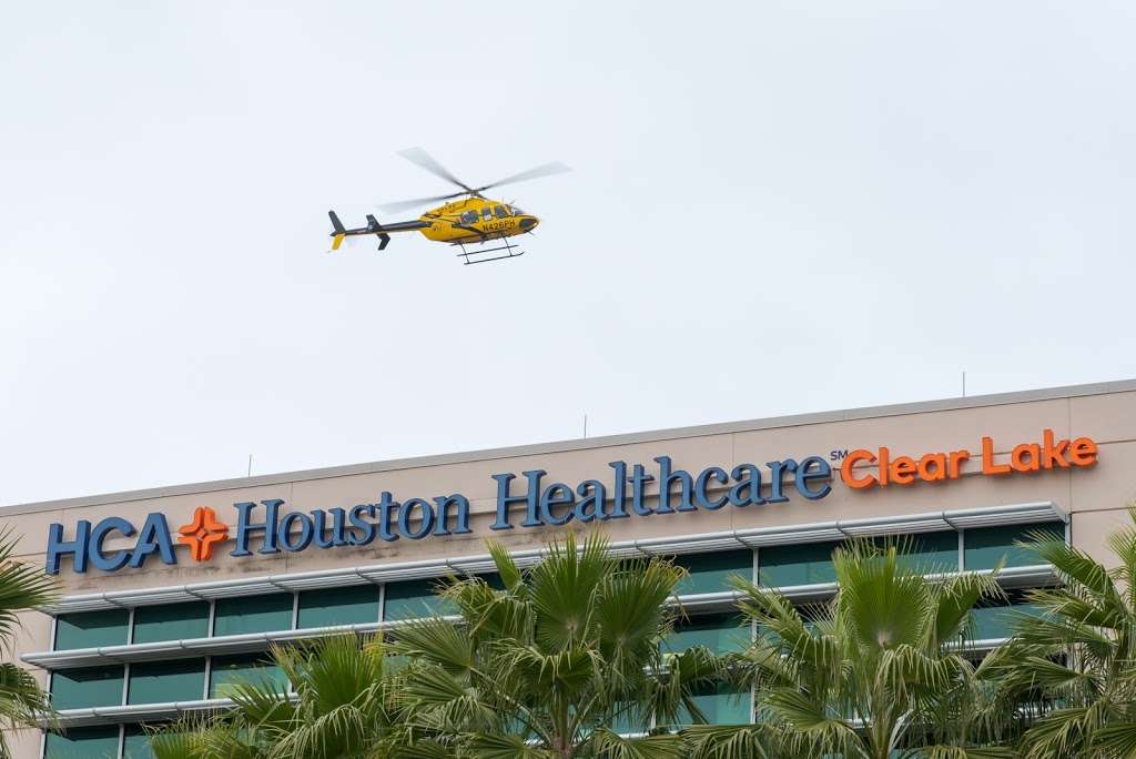 HCA Houston Healthcare Clear Lake | 500 W. Medical Center Blvd, Webster, TX 77598, USA | Phone: (281) 332-2511