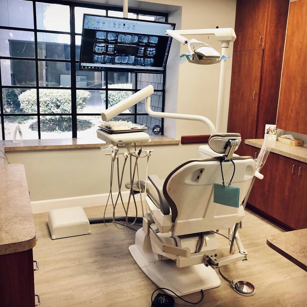 OC Dental Studio | 1200 N Tustin Ave Suite 102, Santa Ana, CA 92705, USA | Phone: (714) 835-2215