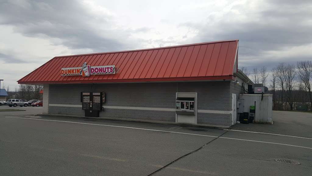 Dunkin Donuts | 1668 W High St, Stowe, PA 19464, USA | Phone: (610) 970-3052