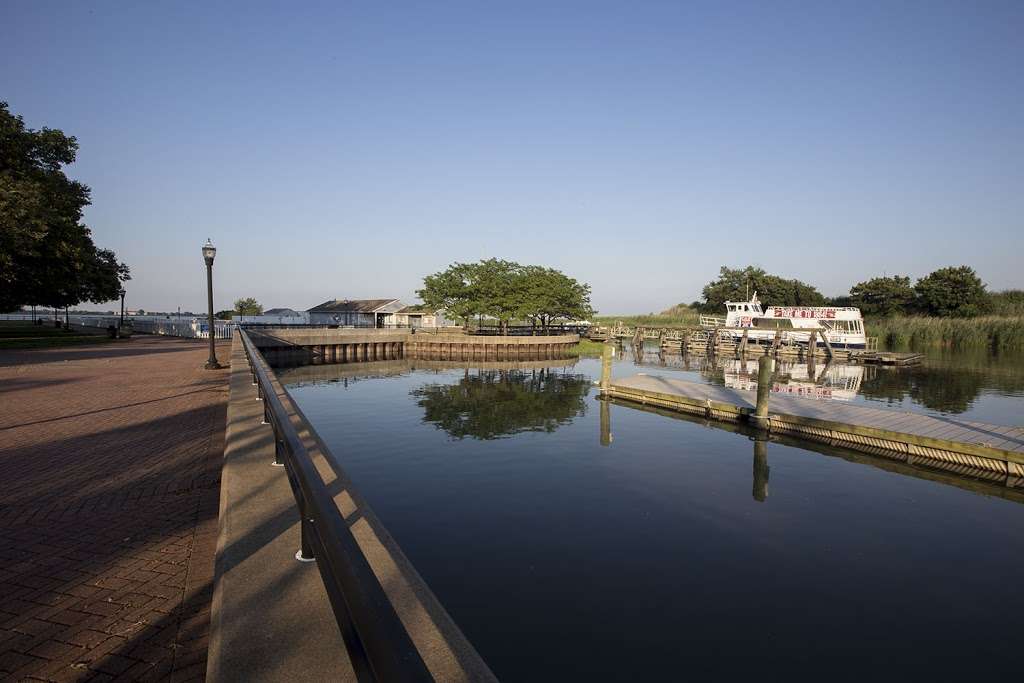 Battery Park | Delaware City, DE 19706, USA