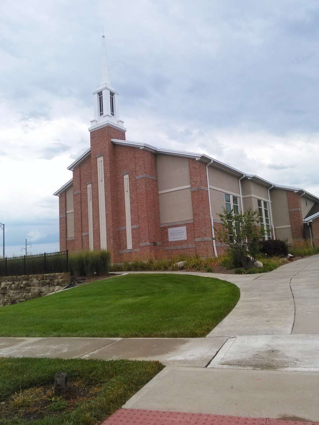The Church of Jesus Christ of Latter-day Saints | 6751 NE 70th St, Kansas City, MO 64119, USA | Phone: (816) 452-2957