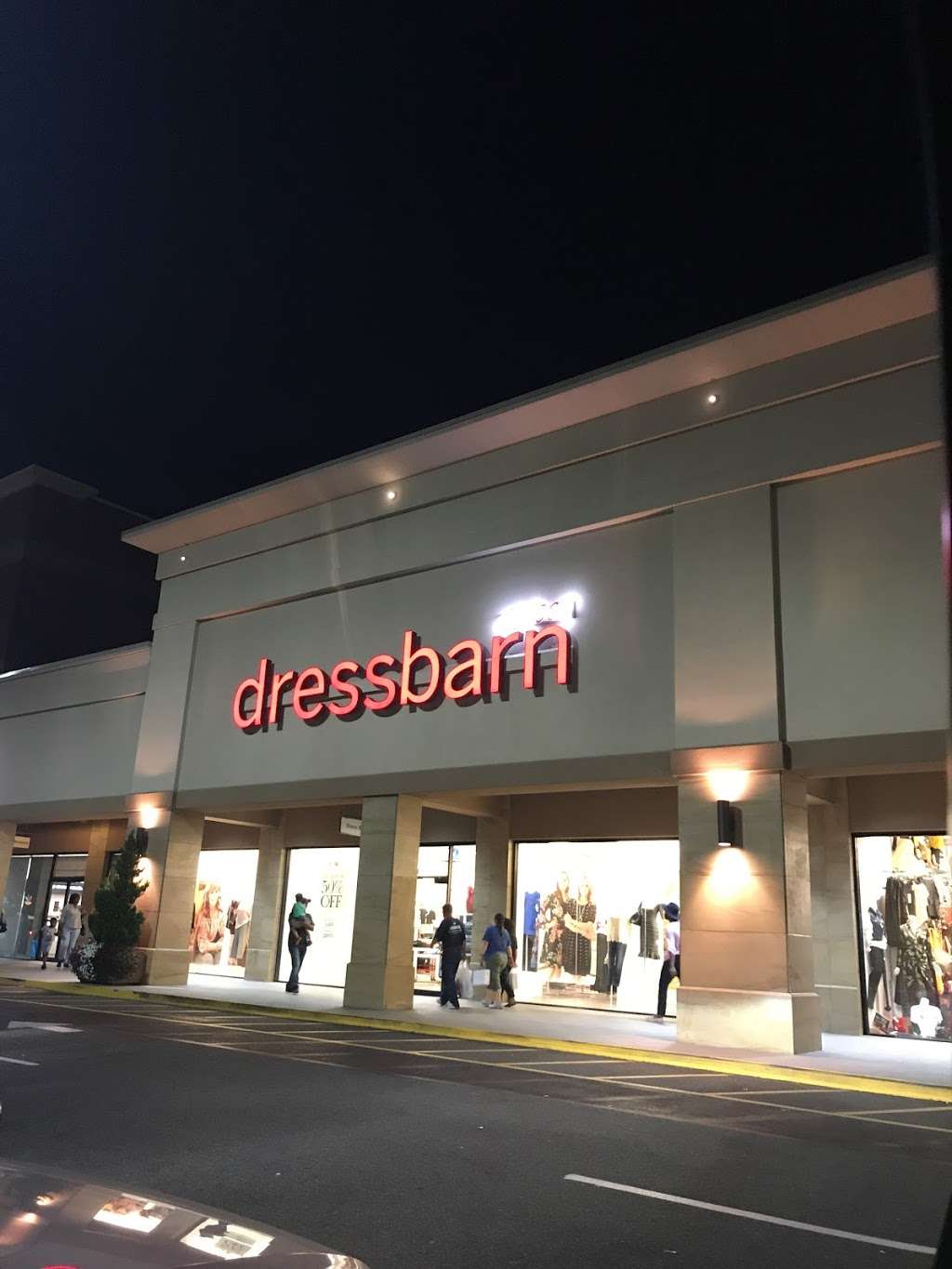 dressbarn | 2268 Bartow Ave, Bronx, NY 10475, USA | Phone: (718) 379-0171