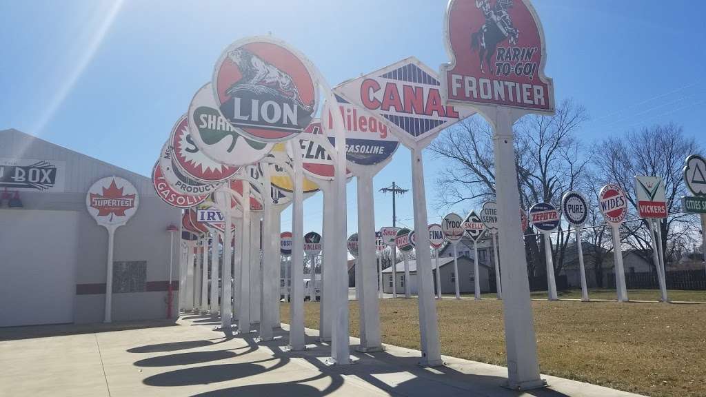 Garden Of Gas Station Signs | 637-667 Brewer St, Whiteland, IN 46184, USA