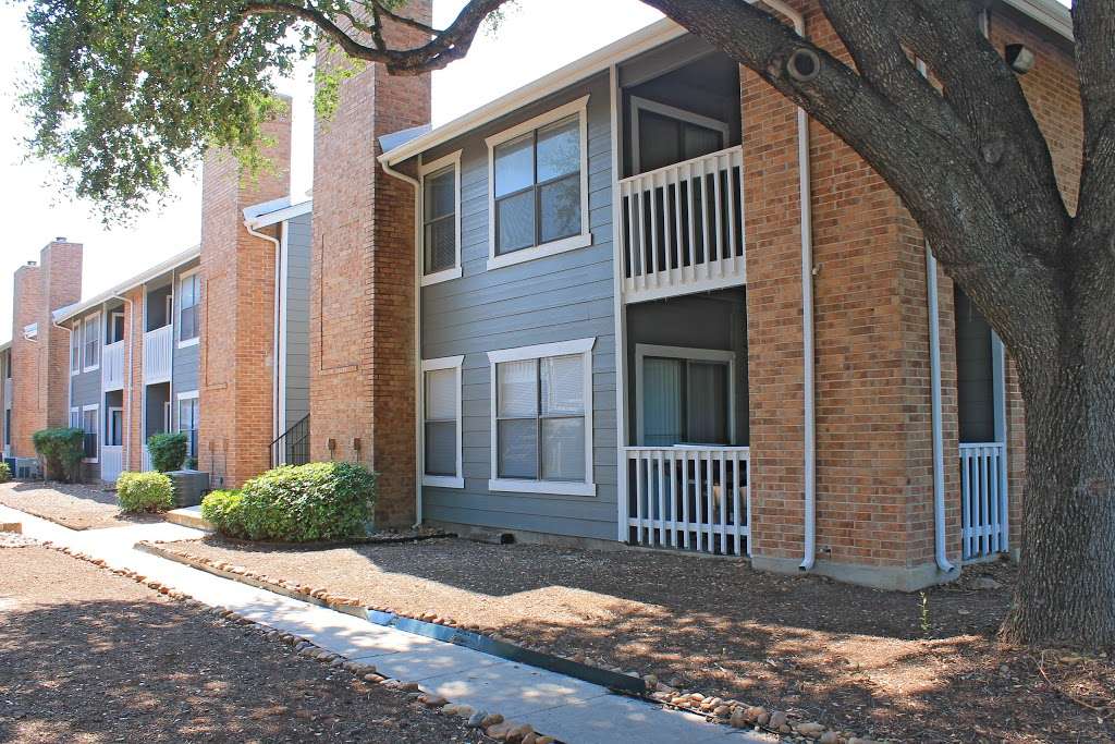 RiverBend Apartment Homes | 8237 S Flores St, San Antonio, TX 78221, USA | Phone: (210) 927-5456