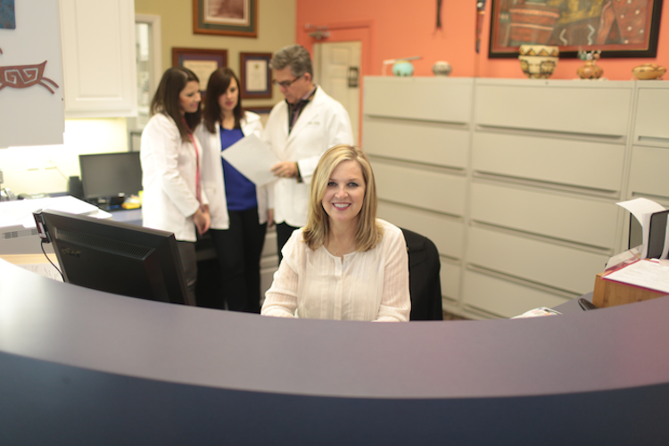 Davis Family Dental Care | 2213 Harwood Rd, Bedford, TX 76021 | Phone: (817) 354-9999