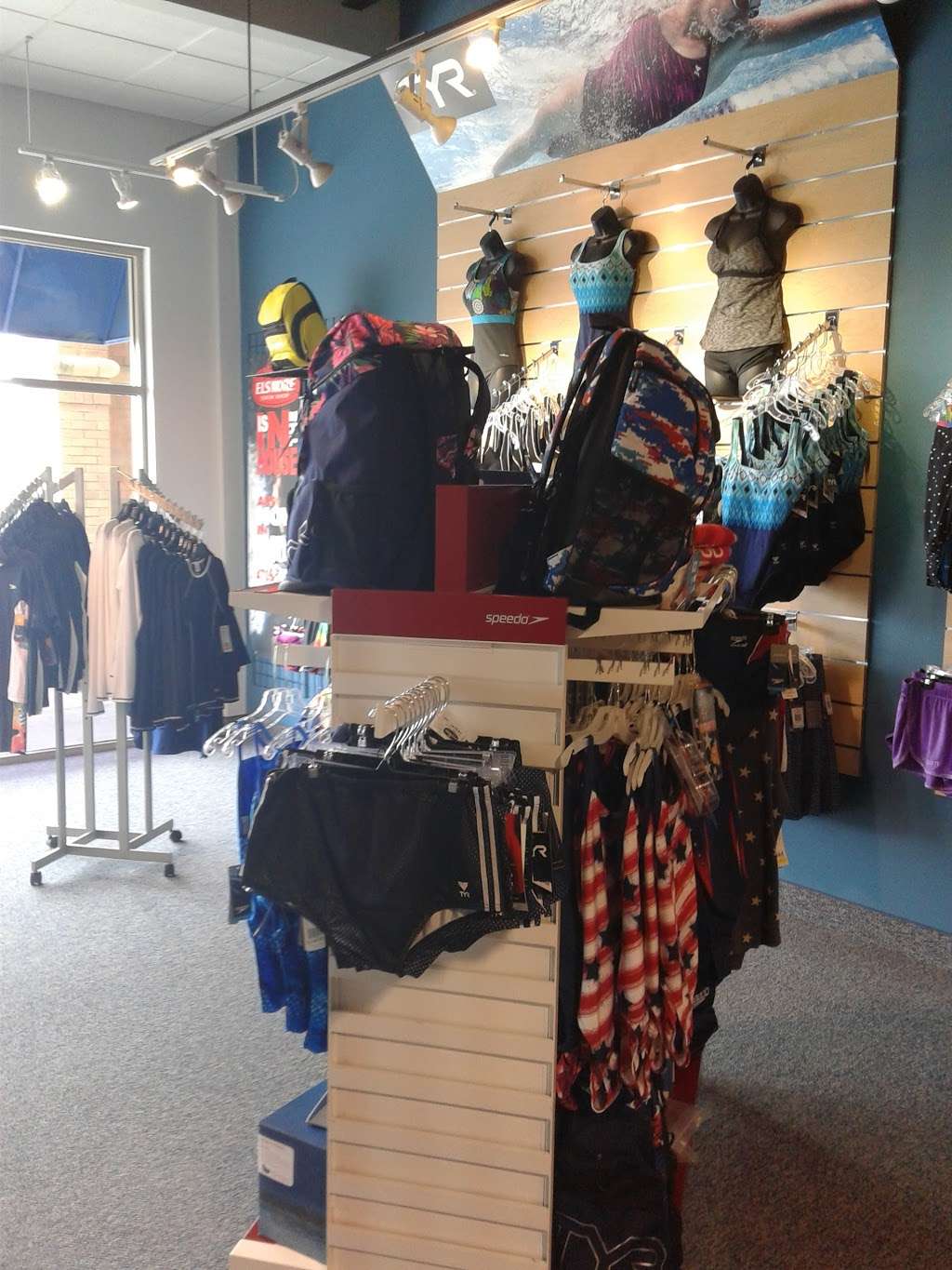 Elsmore Swim Shop | 4705 E 96th St, Indianapolis, IN 46240, USA | Phone: (317) 208-3000