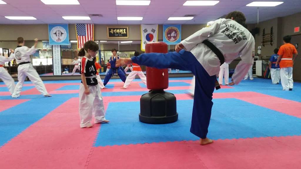 Yi Champions TaeKwonDo | 5513 Mapledale Plaza, Woodbridge, VA 22193, USA | Phone: (703) 583-2000