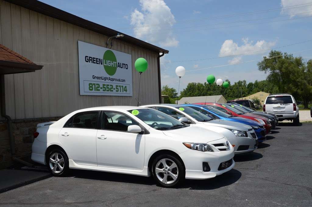 Green Light Auto | 770 Jonesville Rd suite c, Columbus, IN 47201, USA | Phone: (812) 552-5114