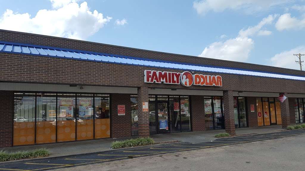 Family Dollar | 4005 Sunset Rd, Charlotte, NC 28216, USA | Phone: (704) 399-7065