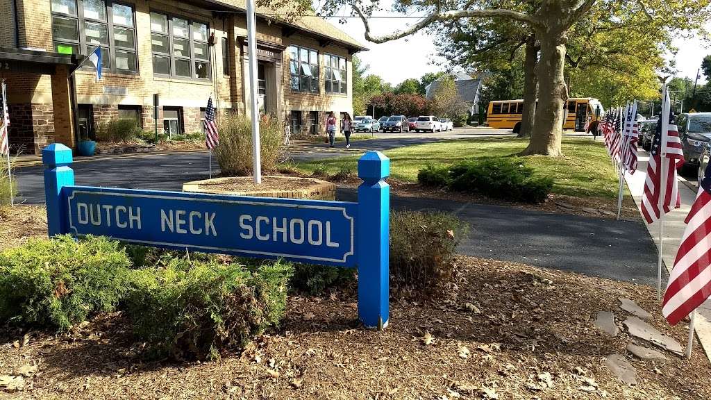 Dutch Neck Elementary School | 392 Village Rd E, West Windsor Township, NJ 08550, USA | Phone: (609) 716-5400