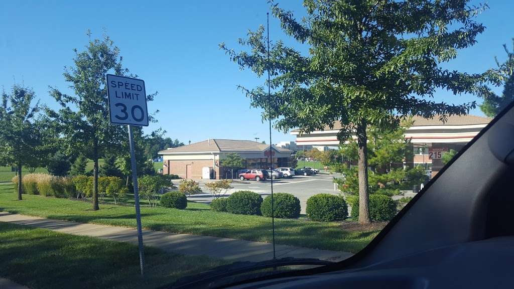 HyVee Gas, 17901 W 119th St, Olathe, KS 66061