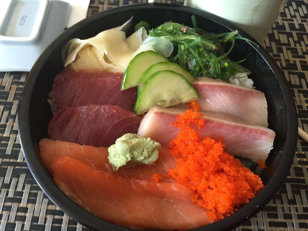 Takumi | 149 Veterans Memorial Hwy, Commack, NY 11725, USA | Phone: (631) 543-0101