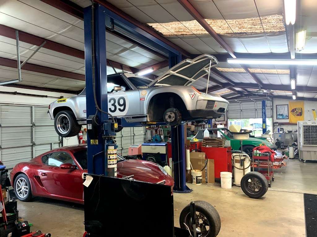 Rennsport Porsche Works | 6031 TX-36, Sealy, TX 77474 | Phone: (979) 885-7304