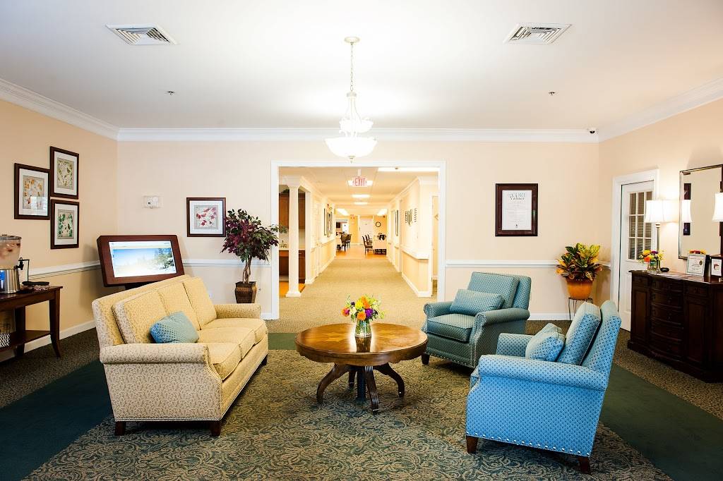 Commonwealth Senior Living at Kilmarnock | 460 S Main St, Kilmarnock, VA 22482 | Phone: (804) 435-9896