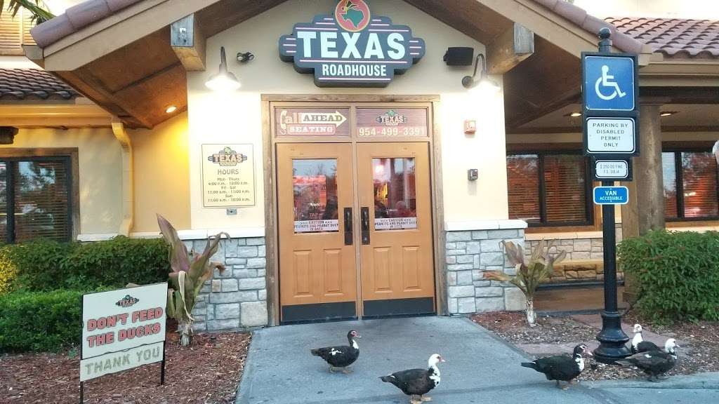 Texas Roadhouse | 3241 SW 160th Ave, Miramar, FL 33027, USA | Phone: (954) 499-3391