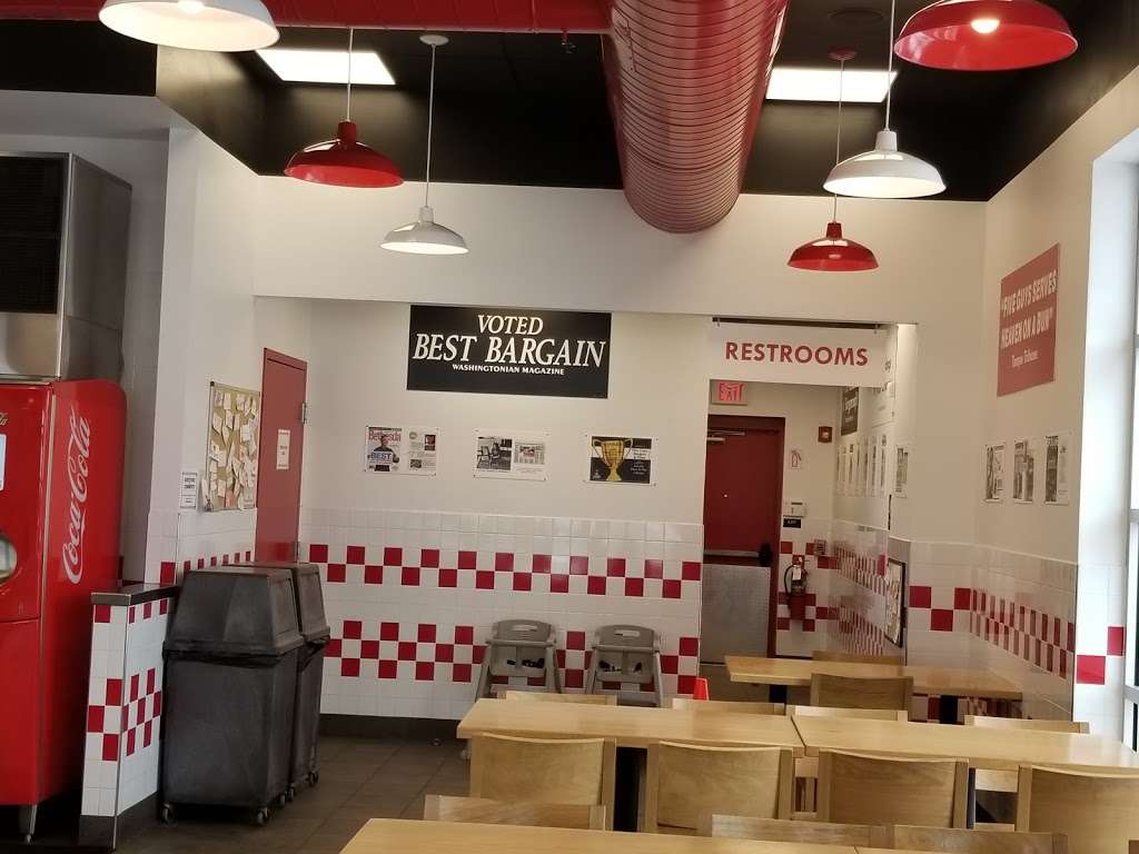 Five Guys | 96 Sofia Dr, Shrewsbury, PA 17361, USA | Phone: (717) 942-2611