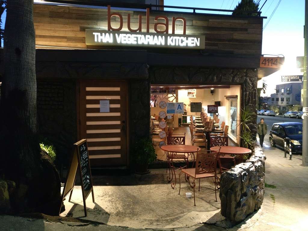 Bulan Thai Vegetarian Kitchen | 4114 Santa Monica Blvd, Los Angeles, CA 90029, USA | Phone: (323) 913-1488