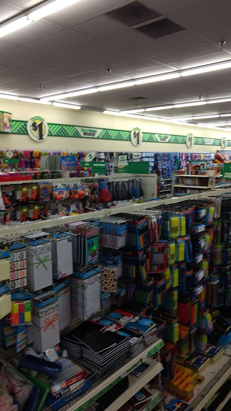 Dollar Tree | 171 W County Line Rd, Littleton, CO 80129, USA | Phone: (720) 283-3861