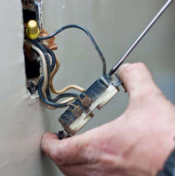 MP Electrical & Handyman Services | 15022 Sunny Ridge Ct, Woodbridge, VA 22191, USA | Phone: (703) 338-4866