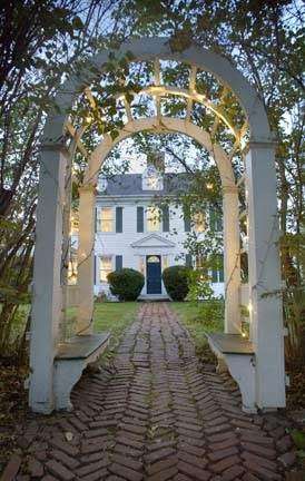 Historic Jacob Hill Inn | 120 Jacob St, Seekonk, MA 02771, USA | Phone: (888) 336-9165