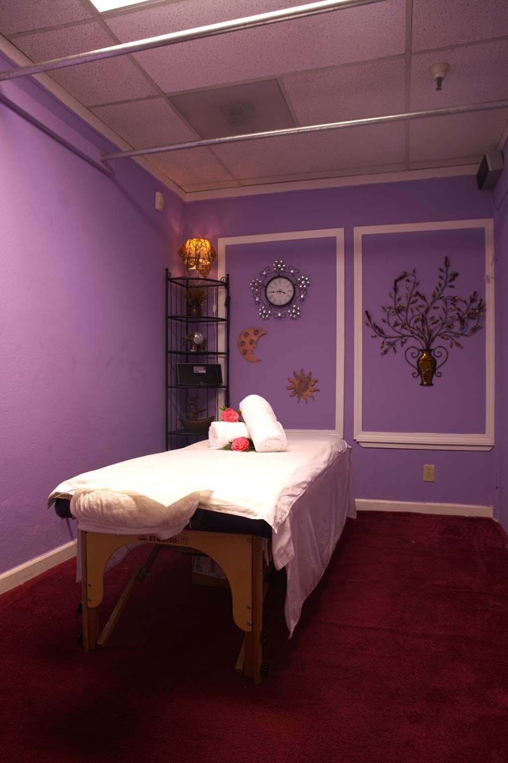 Cupertino Massage Foothill Acupuncture Center and Spa | 10011 N Foothill Blvd, Cupertino, CA 95014, USA | Phone: (408) 996-2229