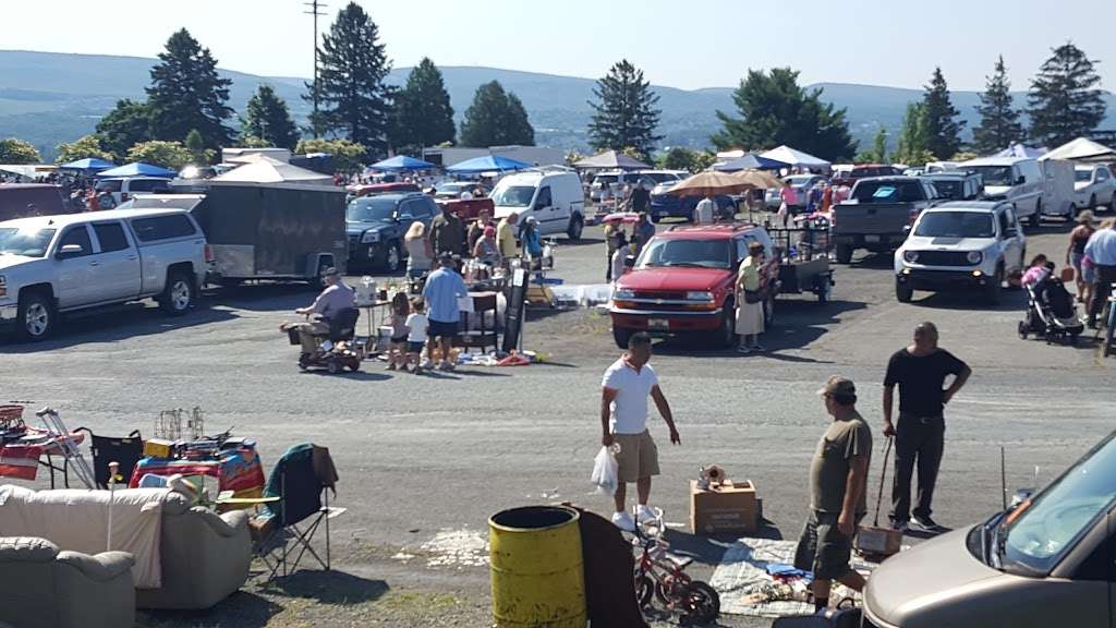 Circle Drive-In Theatre​ | 1911 Scranton Carbondale Highway, (Dickson City), Scranton, PA 18508, USA | Phone: (570) 489-5731