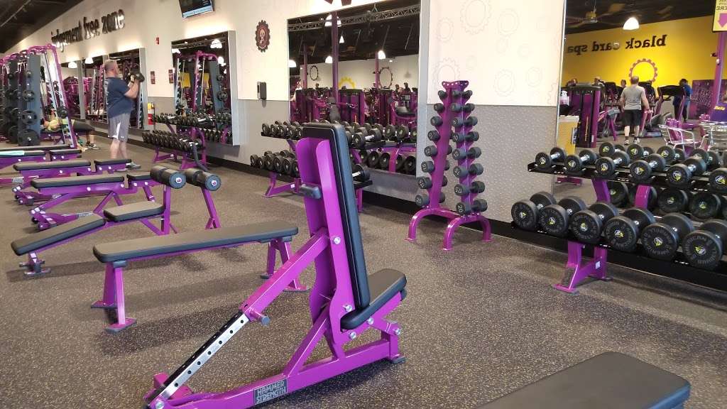 Planet Fitness | 23415 Three Notch Rd, California, MD 20619, USA | Phone: (301) 247-7309